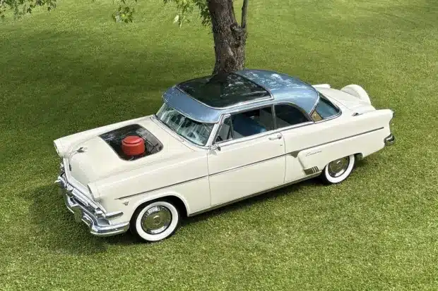 Ford once had a see-through car roof but now it is only a retro design icon