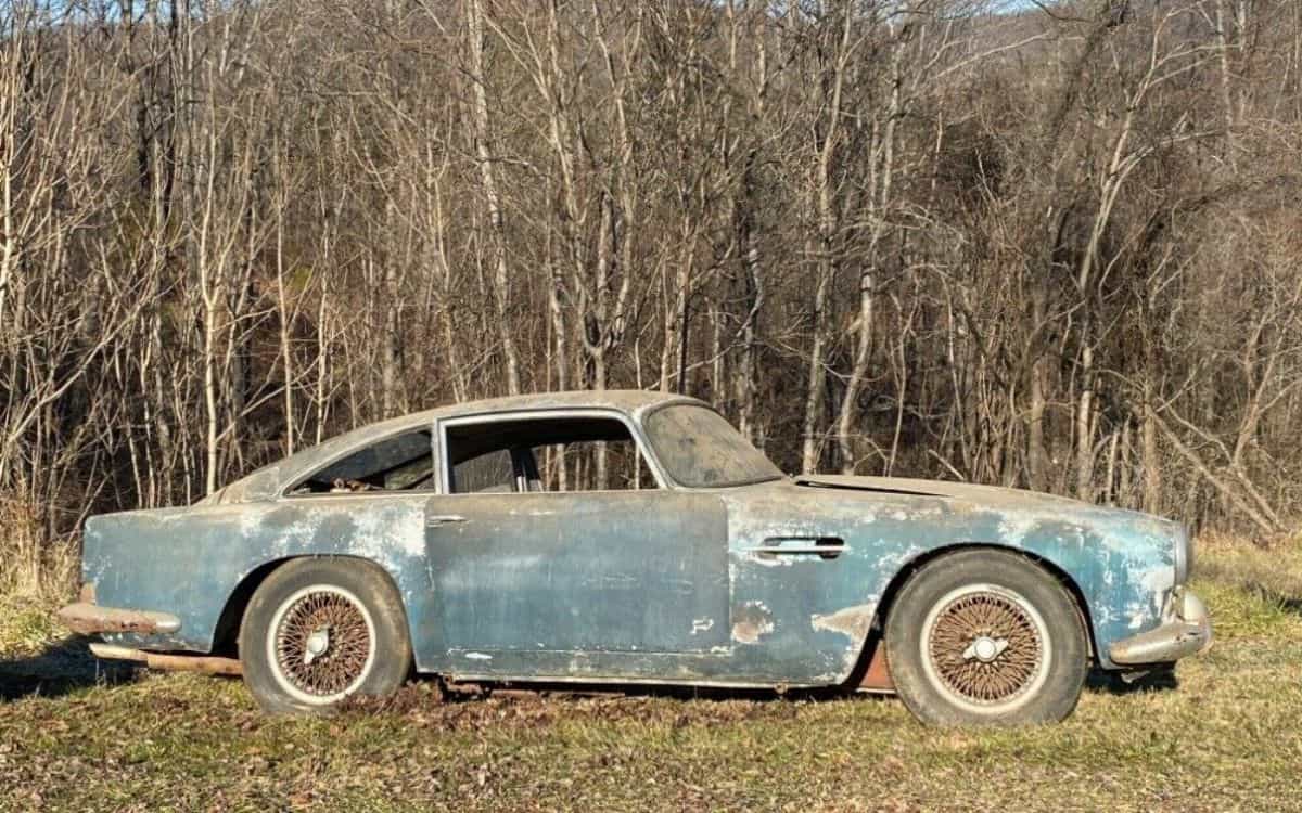 Aston Martin DB4 found abandoned inside a barn after 3 decades