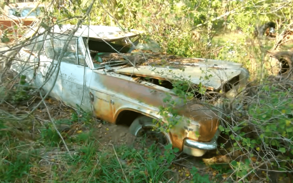 Abandoned 1966 Chevrolet Impala has rare options but also an unfortunate truth