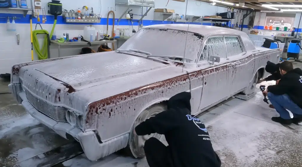 Lincoln Continental rescued as a barn find, this classic Lincoln is now undergoing vintage restoration after 45 years hidden in a Pennsylvania barn