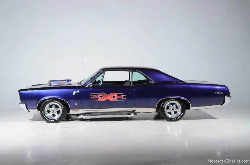 Vin Diesel's Pontiac GTO muscle car shoots missiles from its headlights and may be the coolest car in movie history