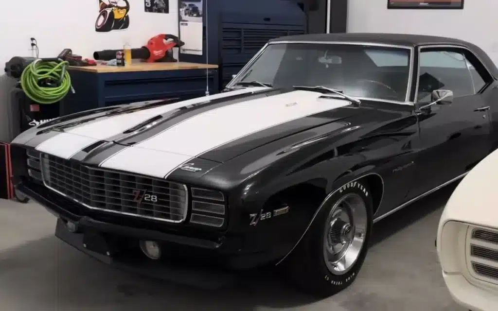 Man fights against the odds to rescue his dying dad's long-lost 1969 Chevy Camaro Z28