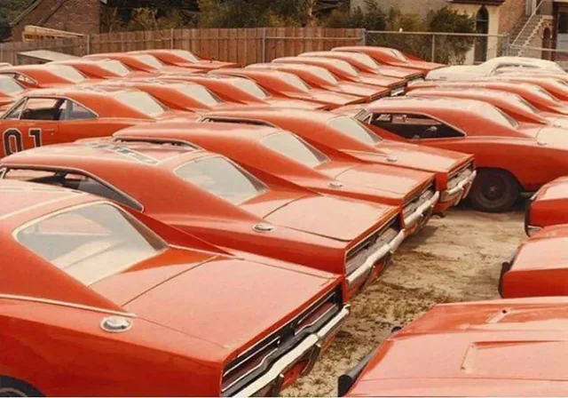 A father and son stumbled on a sun-faded 1969 Dodge Charger in a Tennessee junkyard - one that looked exactly like the General Lee