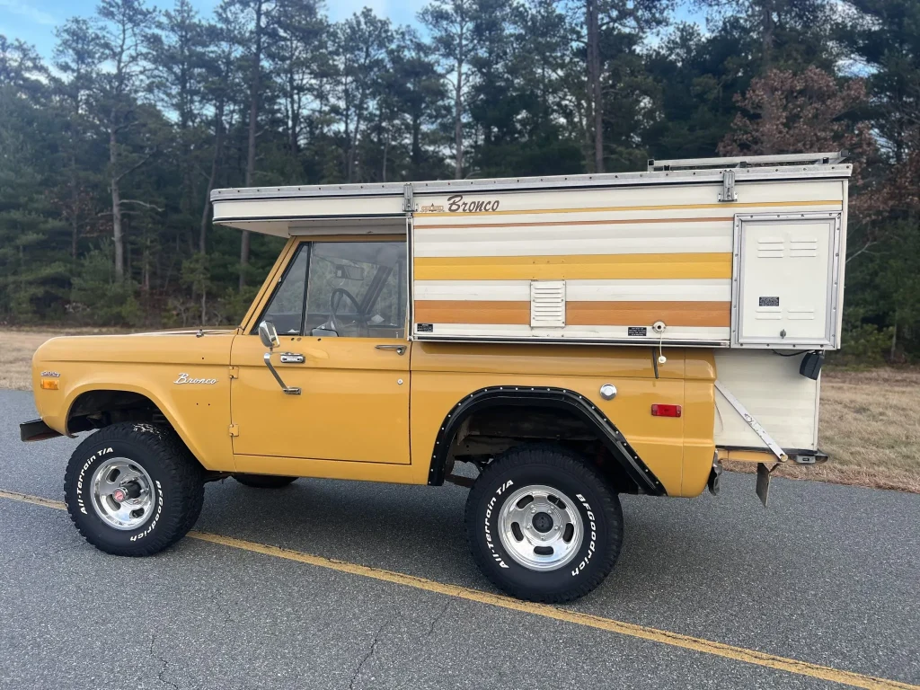 This rare 1971 Ford Bronco was turned into a tiny motorhome that can camp anywhere