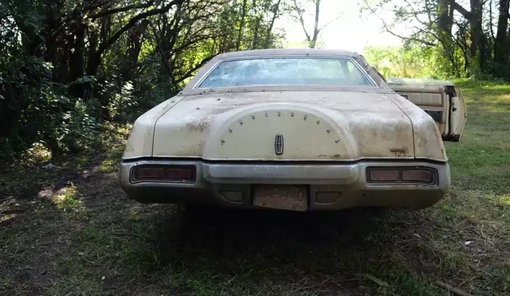 1972 Lincoln restoration