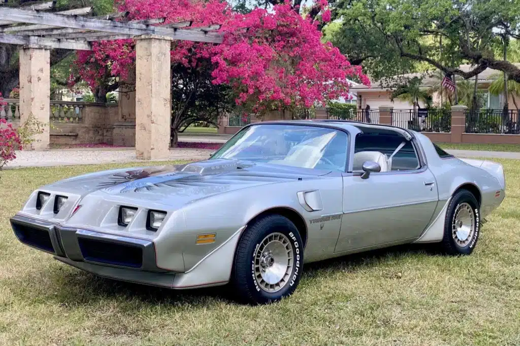 The 1979 Pontiac Firebird Trans Am 1th Anniversary was the last naturally aspirated Firebird to be made