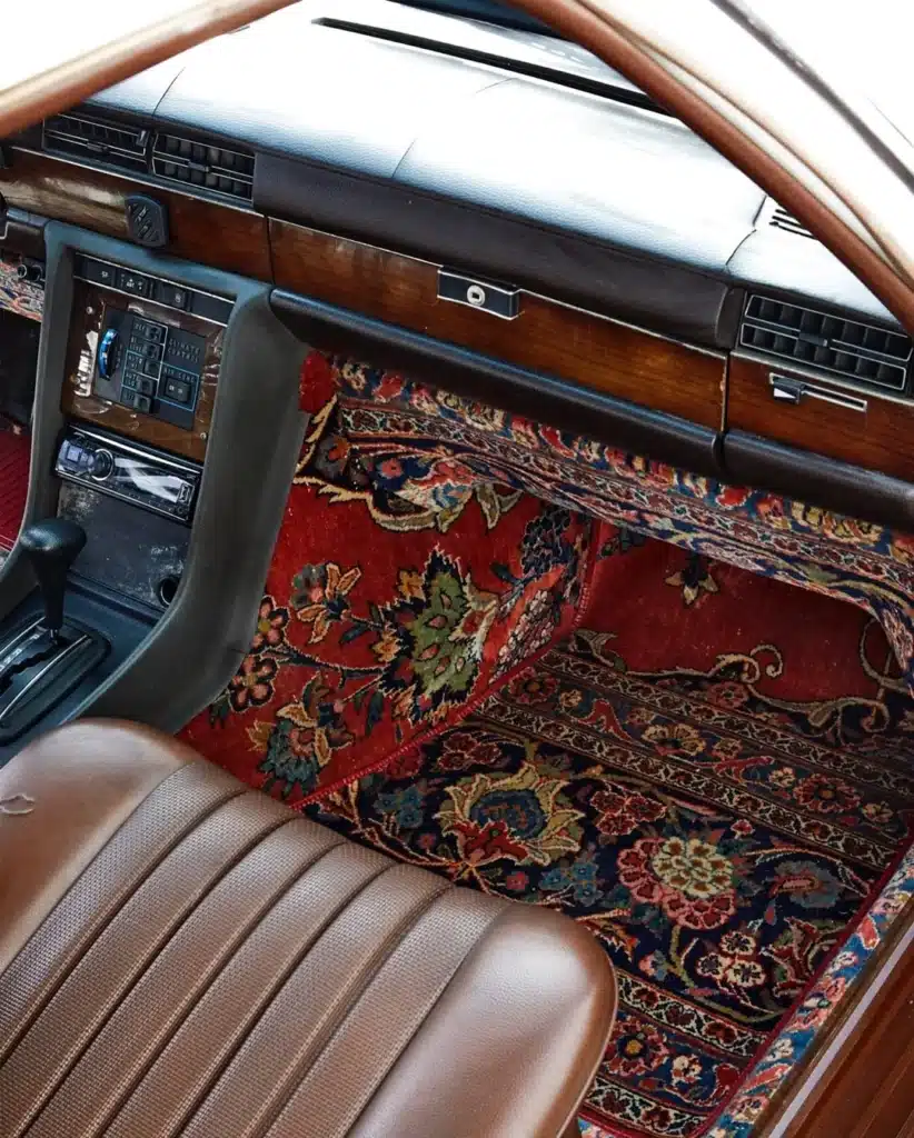 1980 Mercedes-Benz 300SD Aladdin persian rugs