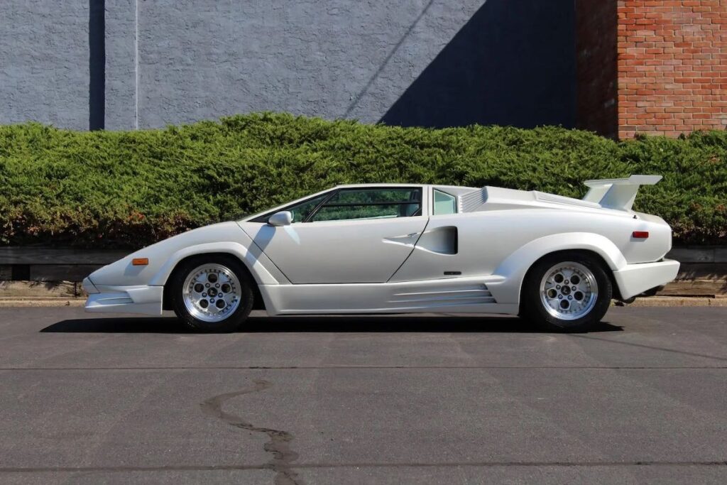 Epic ‘Wolf of Wall Street’ Lamborghini Countach sells for ‘bargain ...