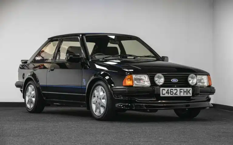 Princess Diana's Ford Escort RS Turbo sold for over £700k at auction, smashing the expected sale price by over 2000x