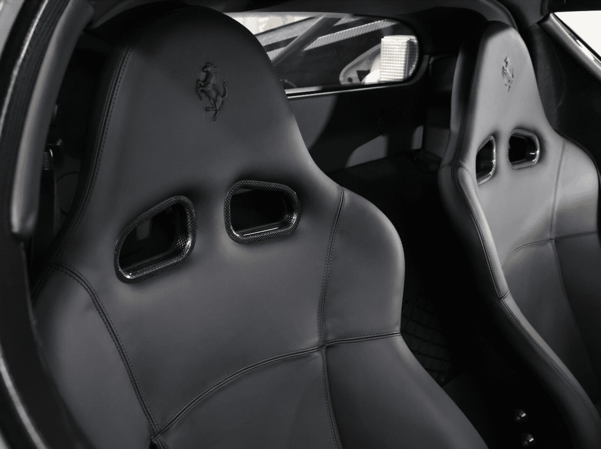 Ferrari Enzo interior