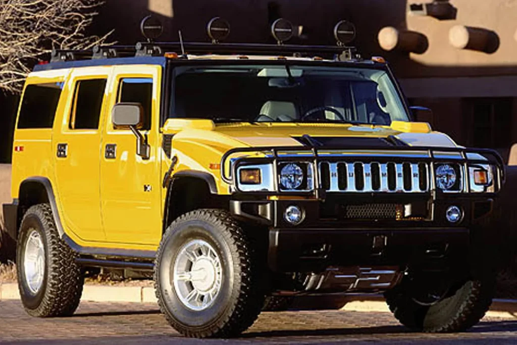 Taylor Swift drove her parents’ massive Hummer SUV as her first car in Tennessee and it all went so wrong