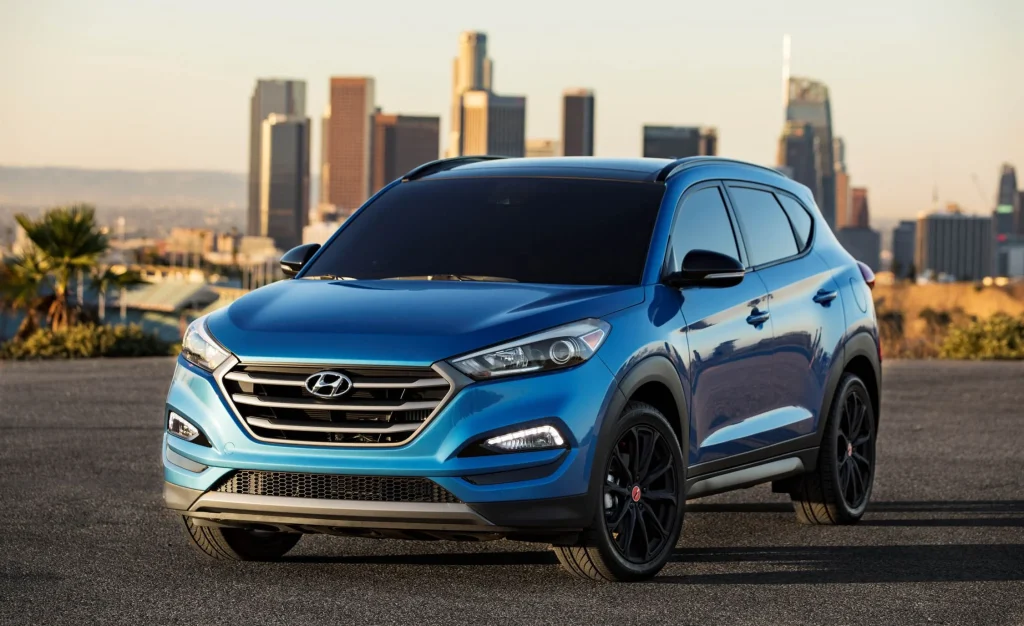 Missouri woman bought used car for son only for Hyundai engine to go out four months later, dealership has incredible reaction when she tells him