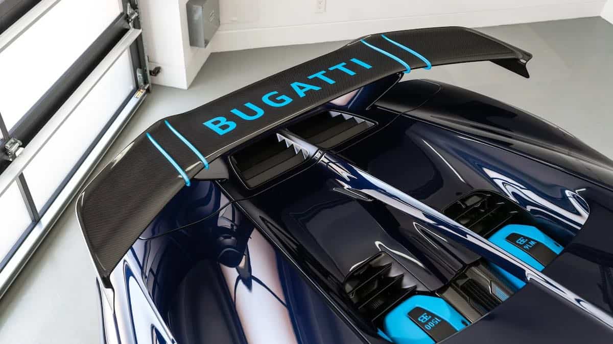 The exposed engine cover and rear wing of the 2021 Bugatti Chiron Pur Sport