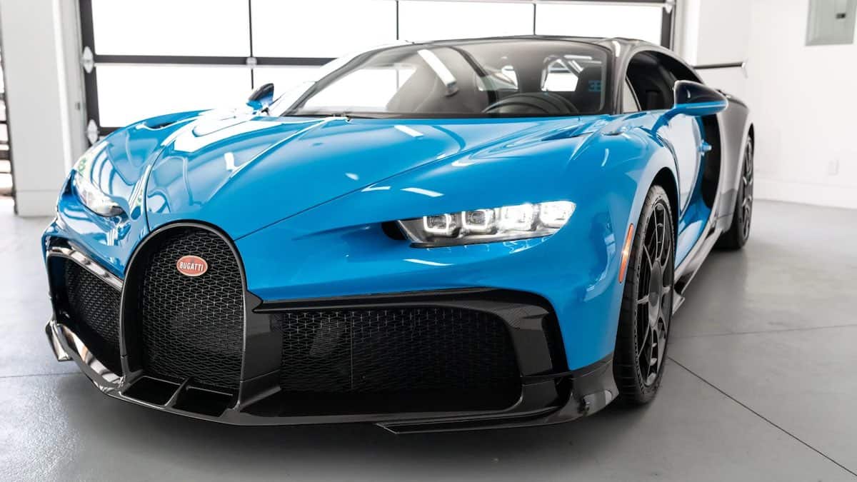 The front of the 2021 Bugatti Chiron Pur Sport