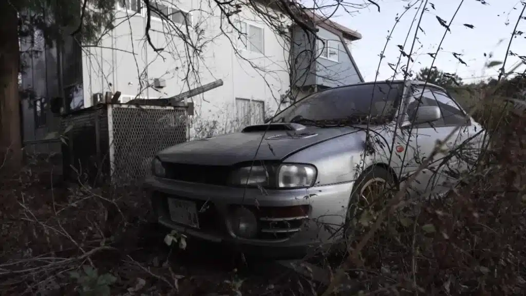 Abandoned Japanese exclusion zone is home to cars left to die
