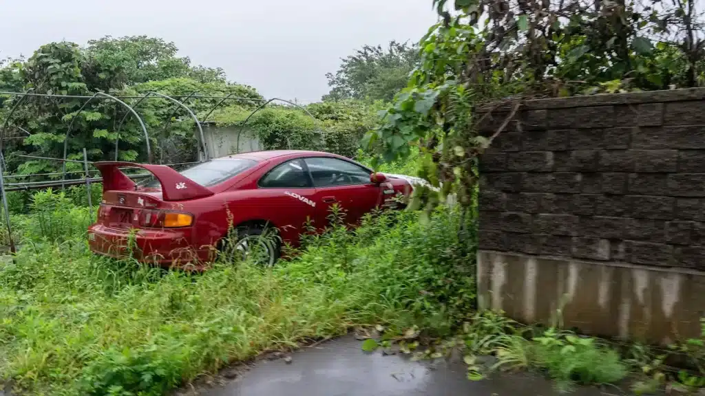 Abandoned Japanese exclusion zone is home to cars left to die