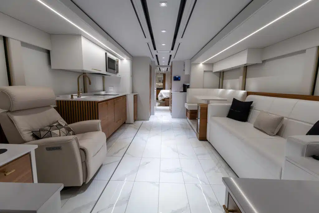 $1.8M Florida motorhome goes viral for being one of the most luxurious vehicles people have ever seen