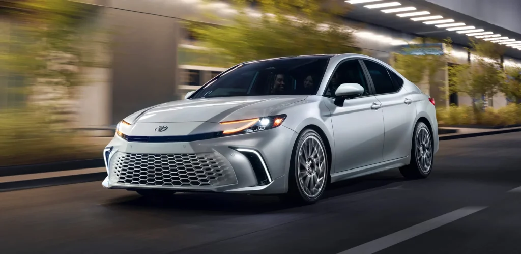 The gap between the monthly cost of charging a Tesla Model Y vs filling a Toyota Camry in the US is very surprising