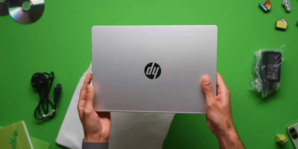 Tech expert puts a 2026 Windows laptop and a Mac through 12 tests and declares it's not even close at the end