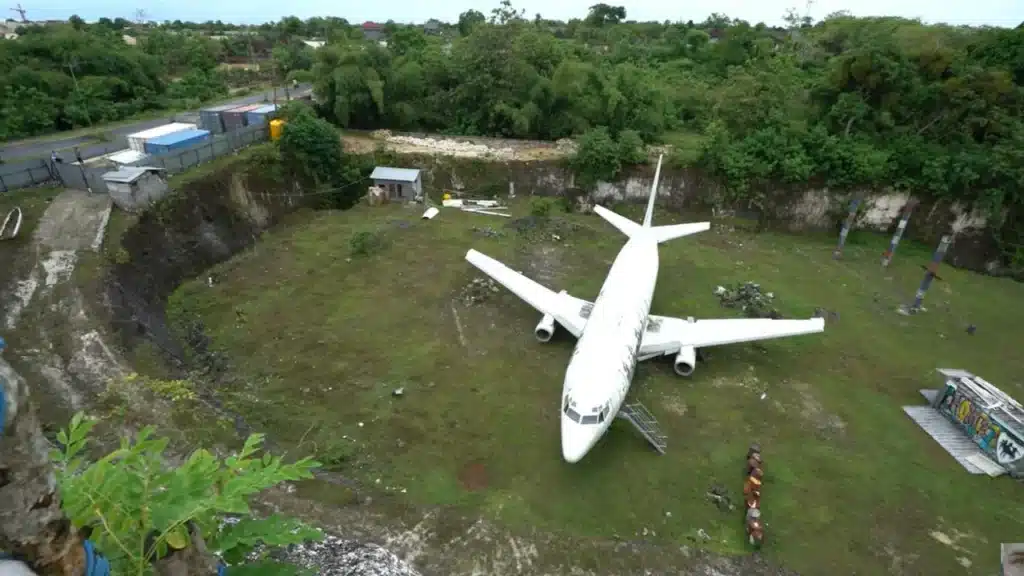 Mysterious Boeing 737 discovered in field and no one knows how it got there
