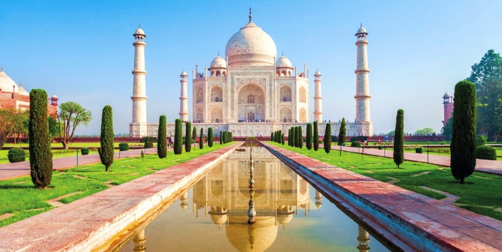 22-day trip, Taj Mahal