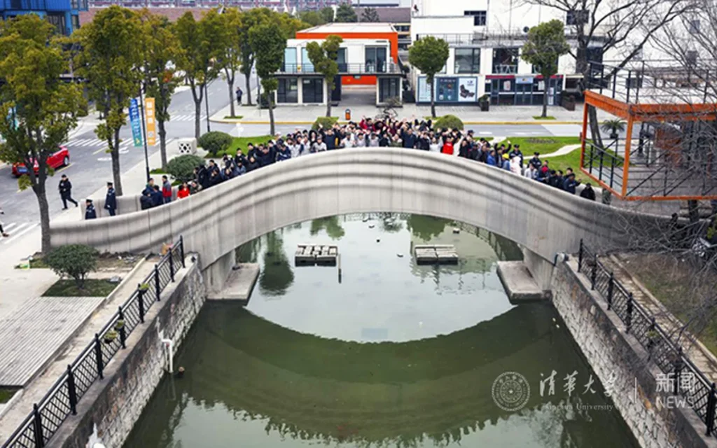 Tsinghua University in China has broken the 3D printing speed record by creating objects in under one second, thanks to a new holographic projection technology