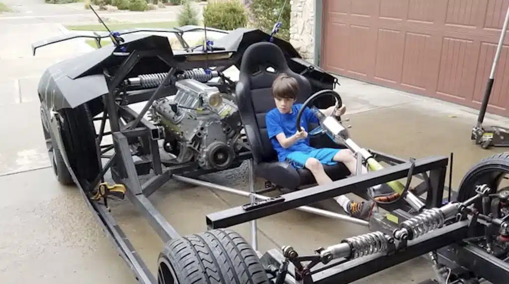 3D-printed Lamborghini Aventador custom frame