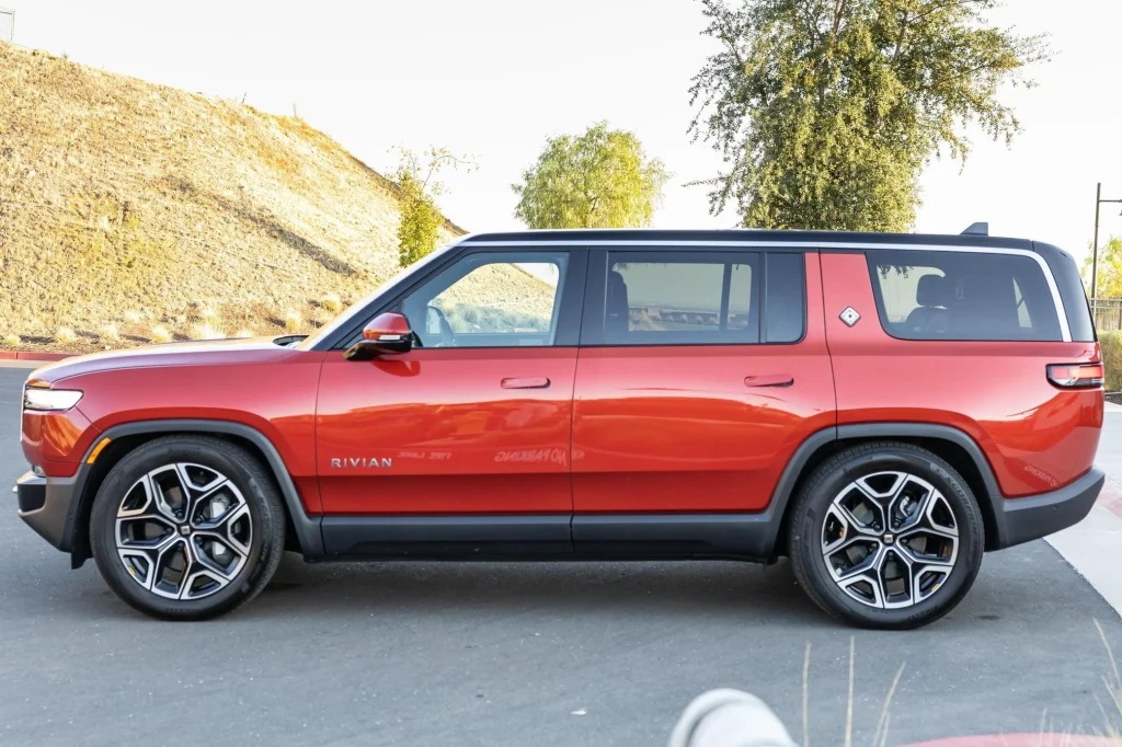 Rivian R1S owner drives it for 8,700 miles before realizing he misses his old minivan so puts the EV SUV up for sale