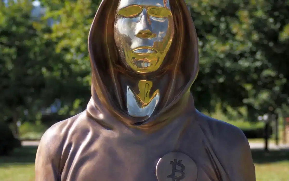 Person who made $7,800 Bitcoin investment and left it untouched for 14 years finds it’s now worth $1.1 billion – Supercar Blondie