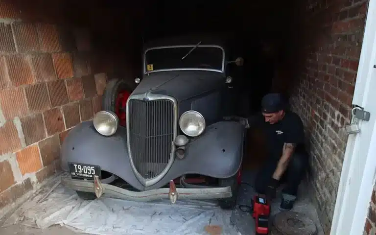 A-garage-crew-found-an-ultra-rare-1934-Ford-Sedan-Delivery-in-Virginia-barn