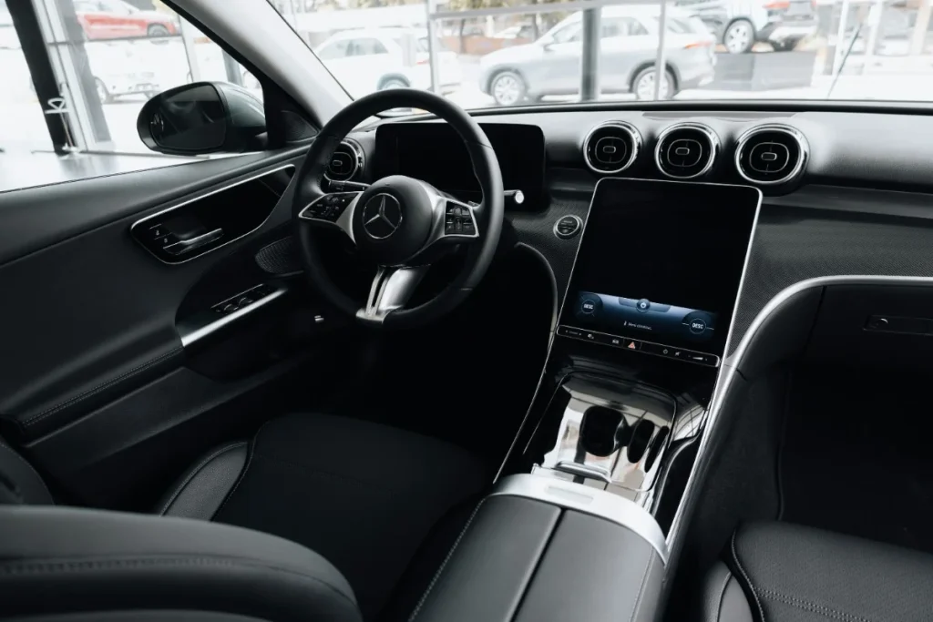 A new Consumer Reports report (pardon the pun) confirms that the gap between Mercedes and BMW is widening
