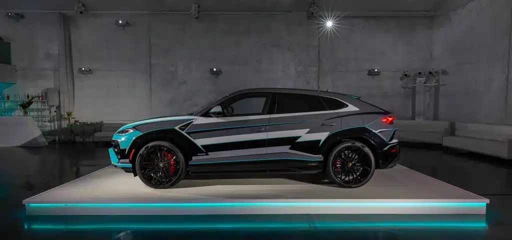 Lamborghini Urus SE Miami-edition