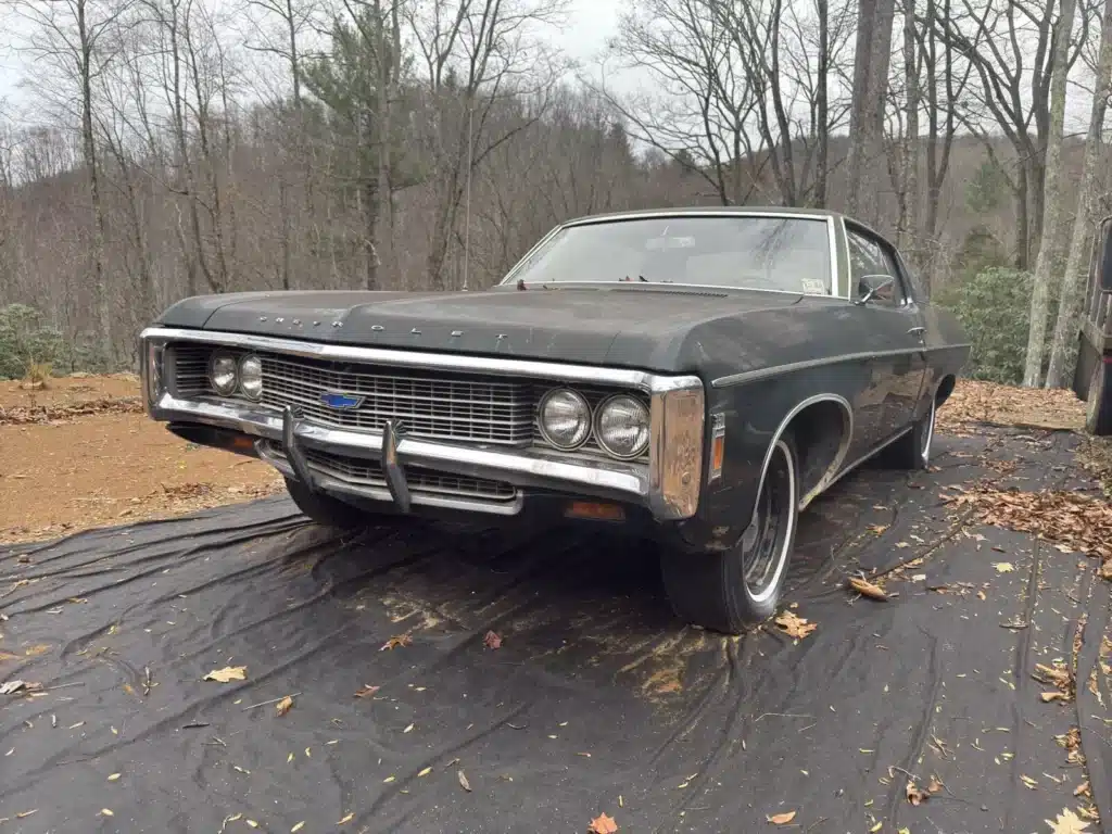 Abandoned-Chevy-Impala-starts-perfectly-even-after-36-years