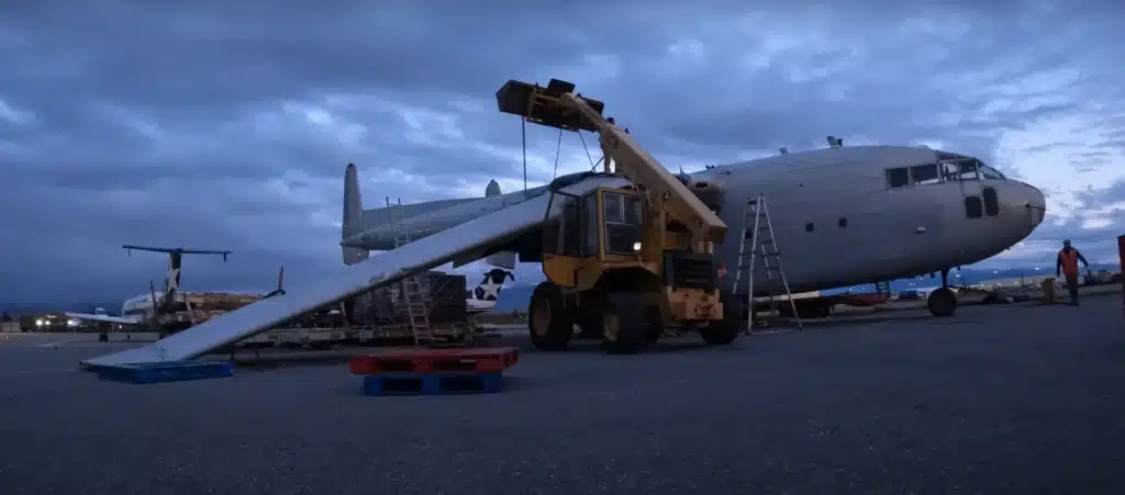 Alaskan Plane Abandoned