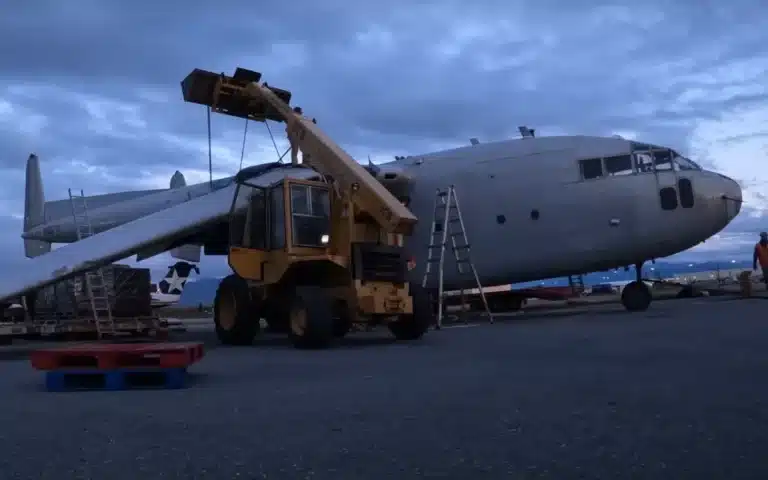 Alaskan Plane Abandoned