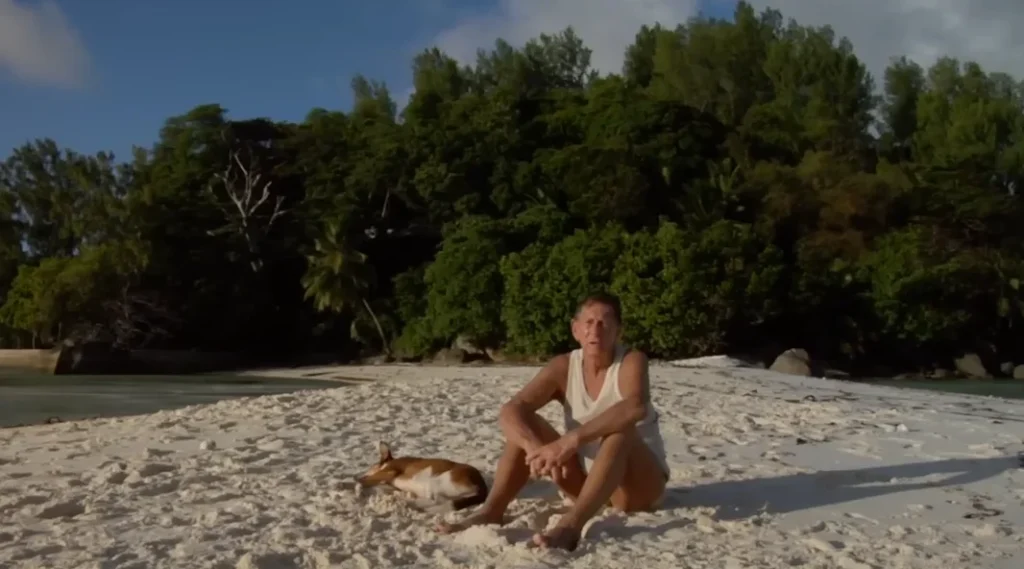 Man bought an abandoned island for $11,000 to plant 16,000 trees and bring endangered species back, refusing to sell despite being offered $50M