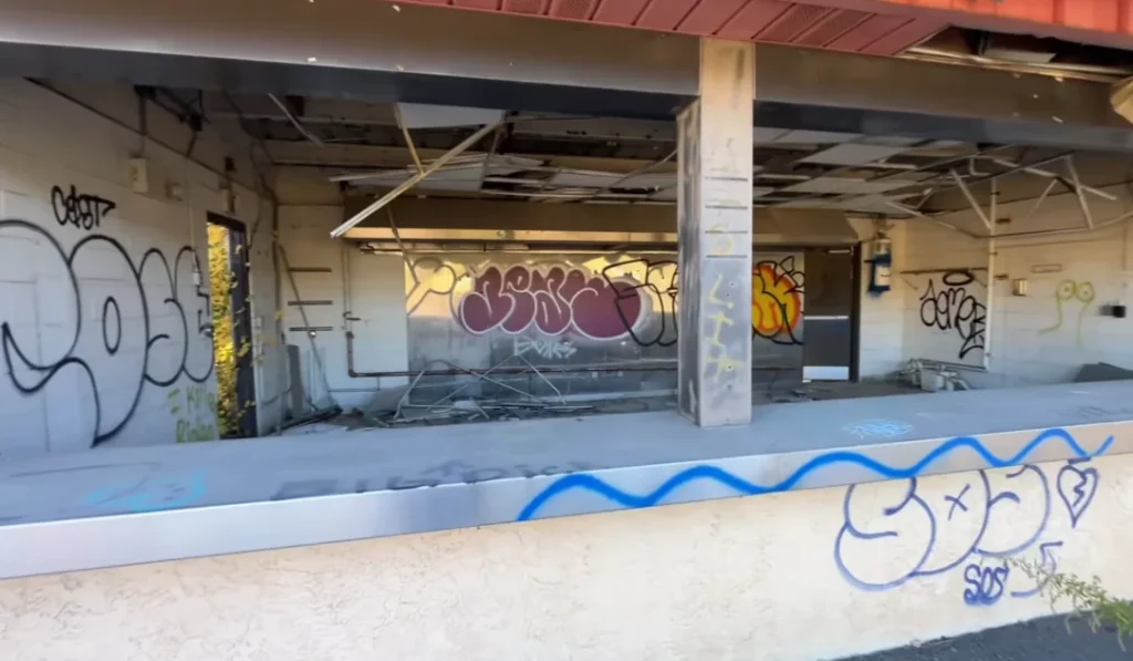 NASCAR speedway in Pennsylvania abandoned for 20 years now stands as a ghost track