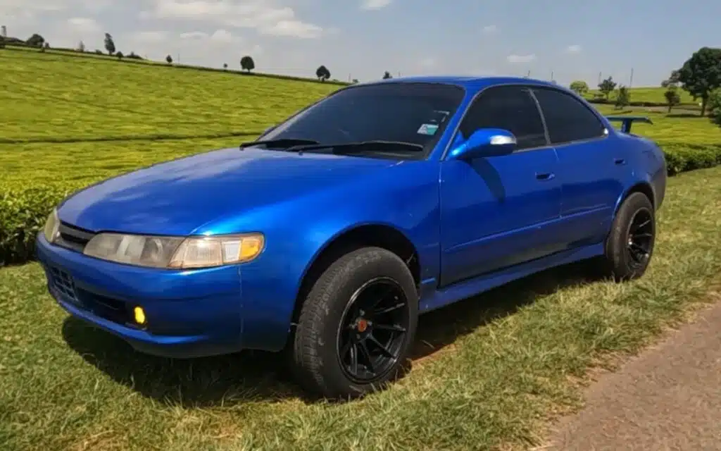 Incredible African mechanics managed to restore a 1992 Toyota Corolla GT with hardly any tools