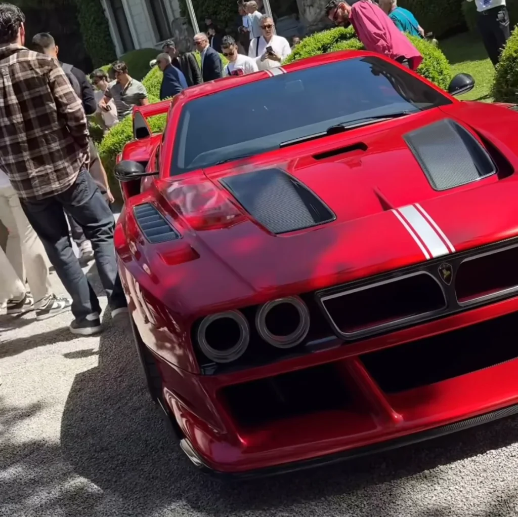 After launching two restomods, Italian automaker Kimera just unveiled its first all-new supercar, and it uses a Koenigsegg engine