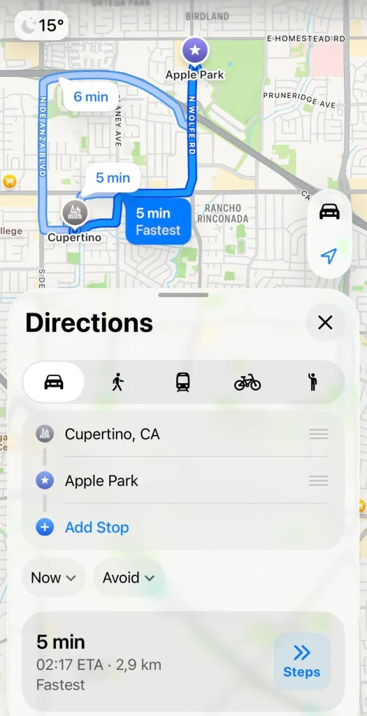 After the latest updates, people are sharing screenshots and videos of the new versions of Google Maps and Apple Maps, and it's like watching your favorite team against its sworn rival