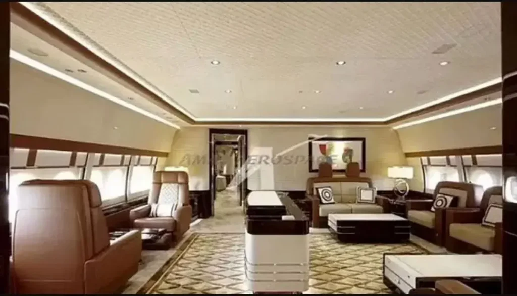 Ultra-rare look inside the $400,000,000 Boeing 747 donated by Qatar that's becoming the new Air Force One