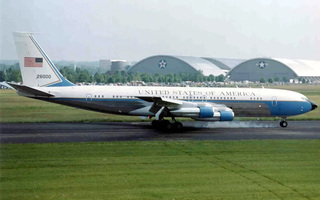 The day Concorde stole the spotlight from Air Force One with a supersonic Mach 2 entrance in the Caribbean