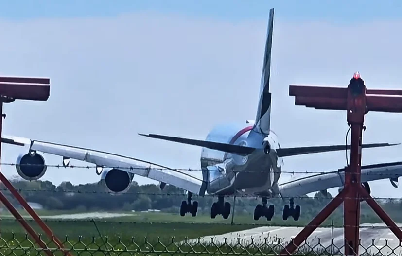 Pilot performing 'crab' crosswind landing in Airbus A380 leaves crowd of spectators speechless