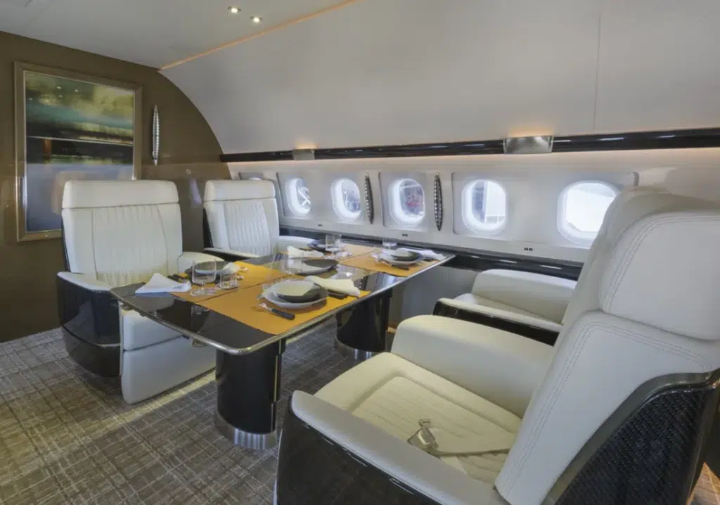 Cabinet Alberto Pinto designed private jet