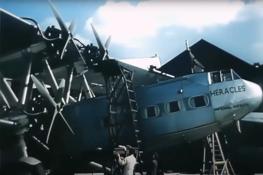 Rare historical footage shows what airports were like in 1935