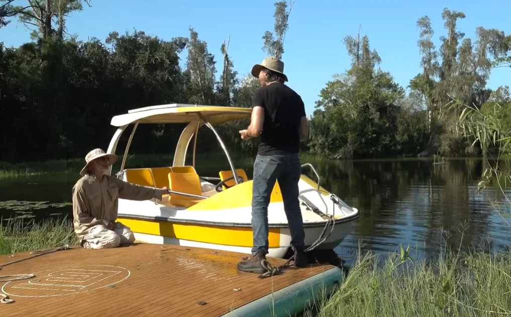 Man ships $1,000 Alibaba boat from China to Miami and gets a major surprise when he unboxes it