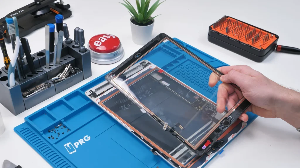 US man challenges himself to build an iPad using only parts from AliExpress