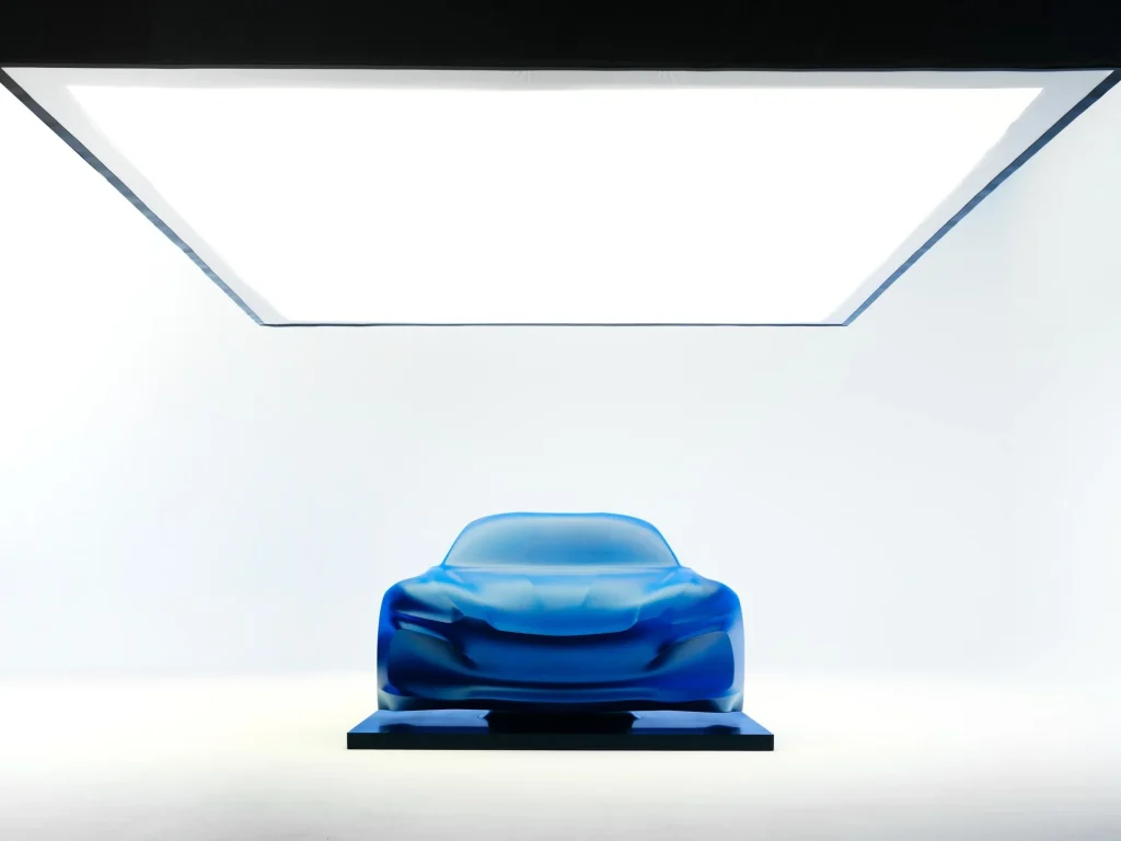 Alpine just unveiled a new sculpture to showcase the upcoming A110 at the Paris Motor Show, and it has Concorde written all over it