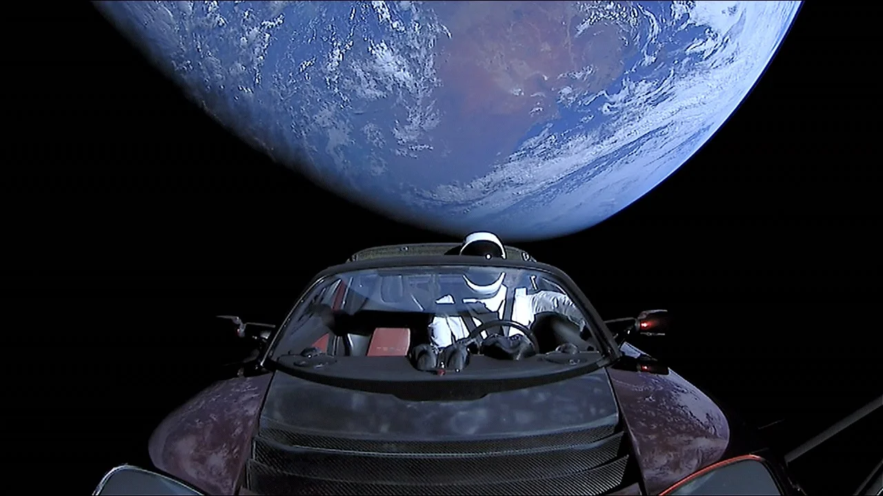 Amateur astronomer spotted the Tesla Roadster Elon Musk launched in space and what he saw caused a bit of panic