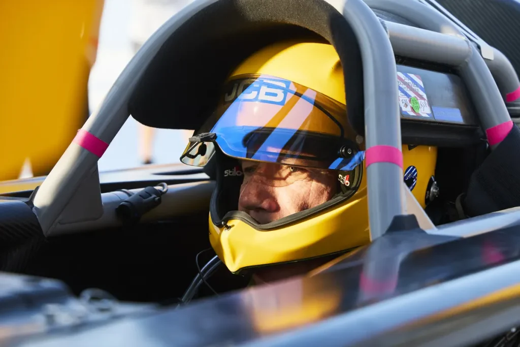 Man who broke the sound barrier on land has set a brand new speed record with 1,600HP hydrogen vehicle
